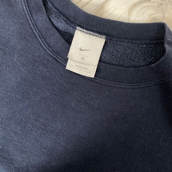 Vintage Nike Crewneck - Picture 2 of 3
